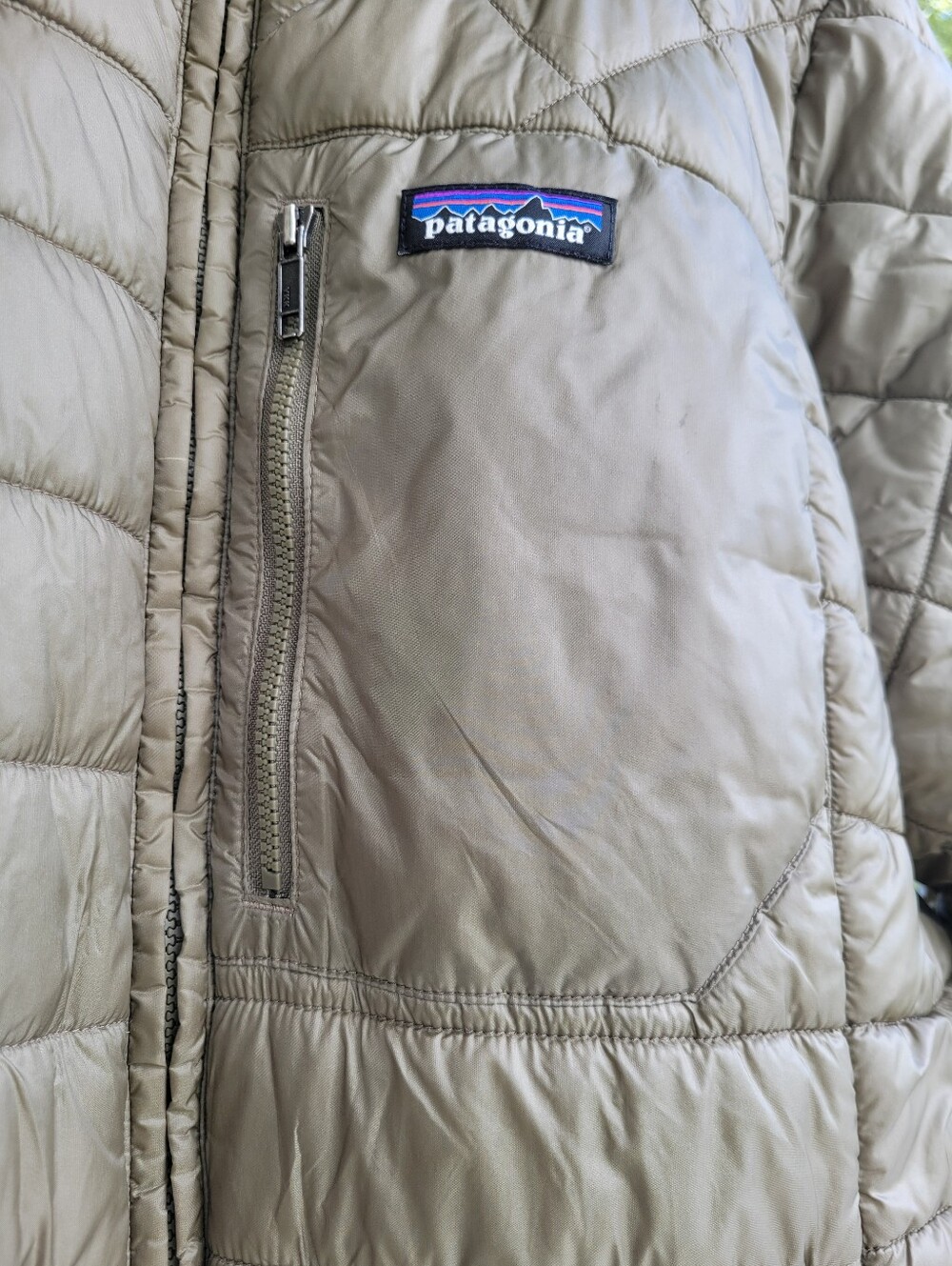 PATAGONIA Women's Puffer Coat, Size-XL, Color- Olive Green - Picture 3 of 16